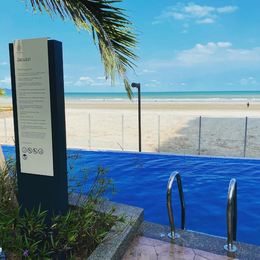 kuantan staycationtimurbay Esterno foto