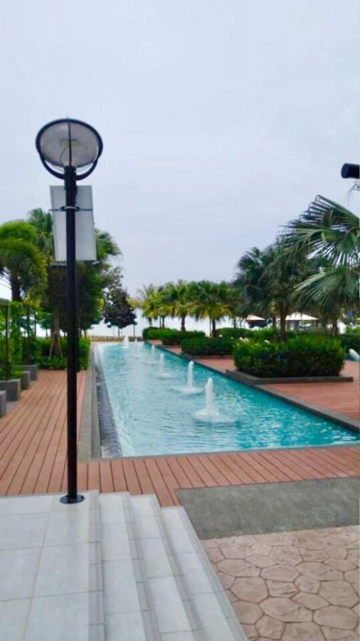 kuantan staycationtimurbay Esterno foto